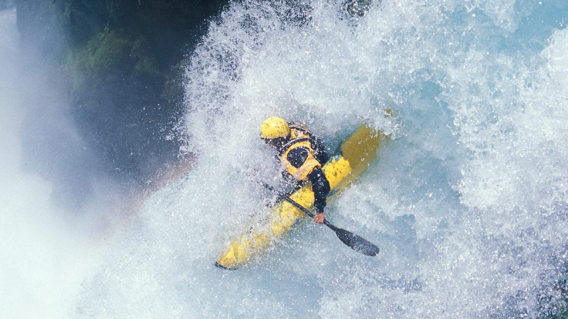 开云·体育官网APP下载-英超争夺激烈,精彩进球和神级扑救不断上演,英超进球集锦视频